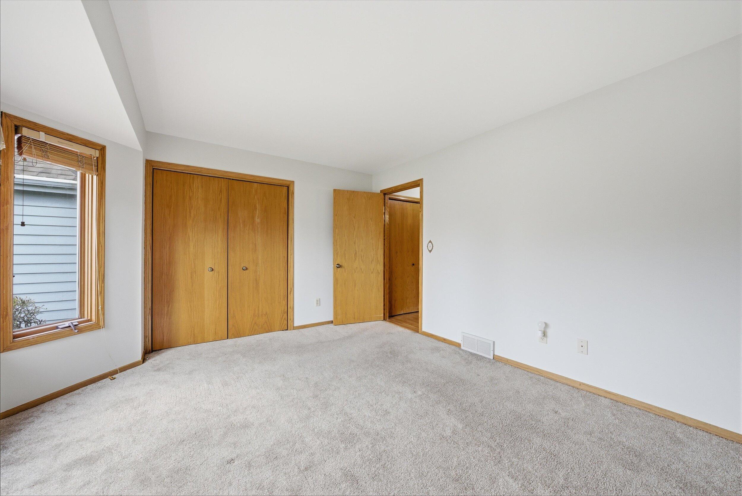 W178N9743 Riversbend Circle West Germantown, WI 53022 - Photo 17 of 40 Bedroom 2