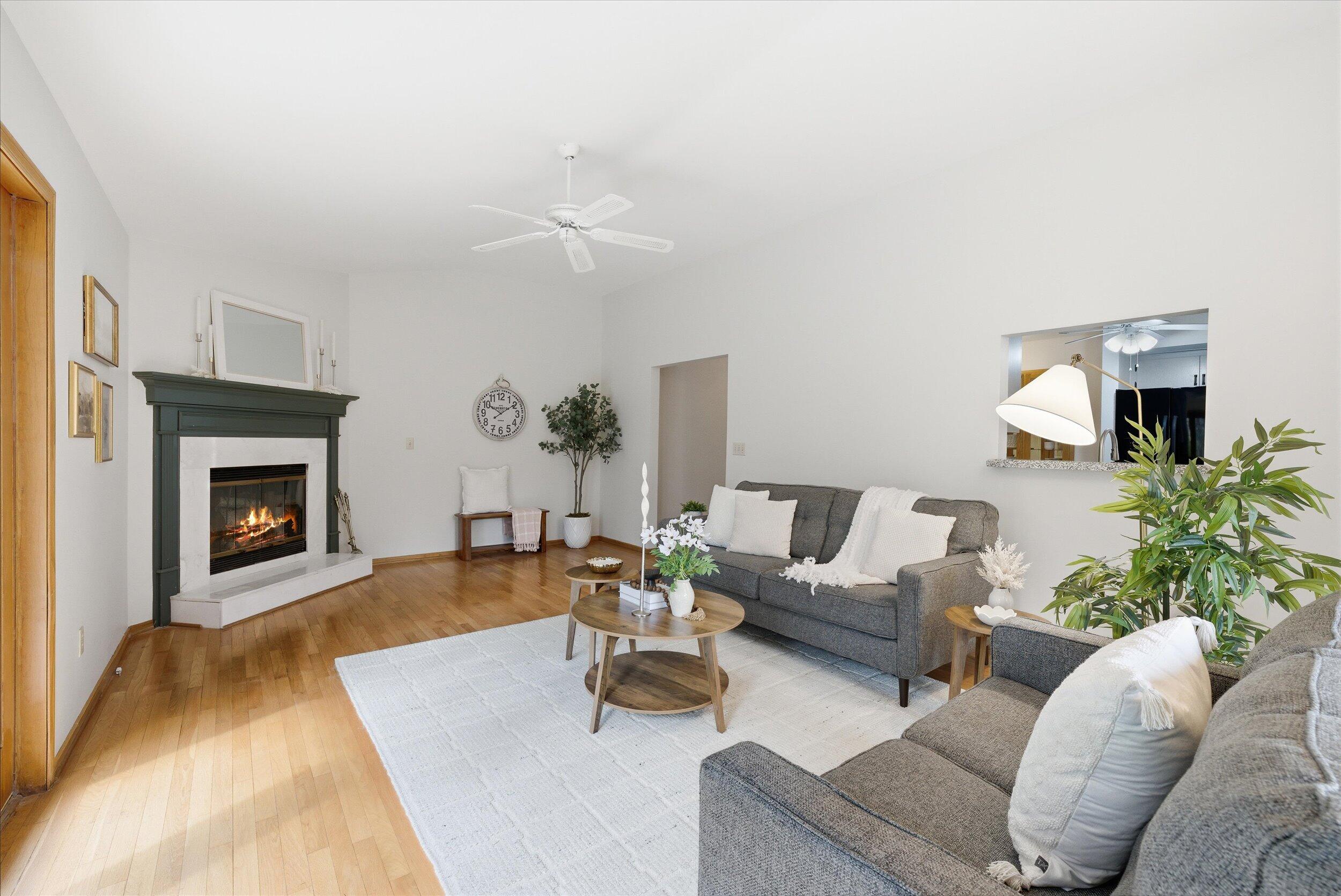 W178N9743 Riversbend Circle West Germantown, WI 53022 - Photo 3 of 40 Living Room Space
