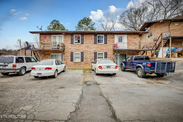 $1,595,000 | 908 Chadwick Drive, Kingsport, TN 37660