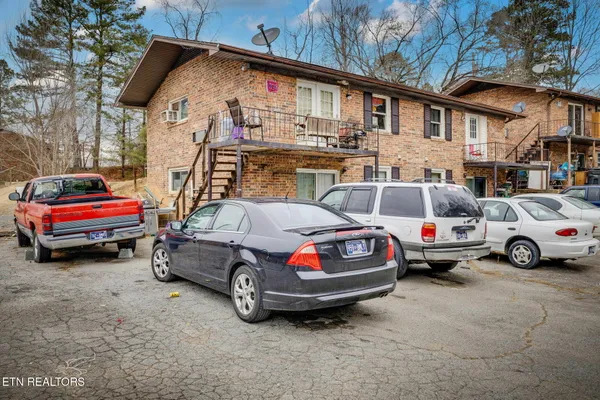 $1,595,000 | 908 Chadwick Drive, Kingsport, TN 37660