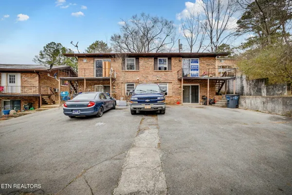 $1,595,000 | 908 Chadwick Drive, Kingsport, TN 37660