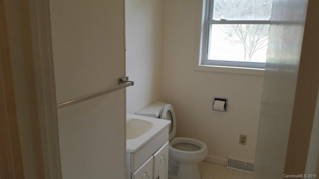 33 Kee Road Belmont, NC 28012 - Photo 11 of 20 Gallery Image 11