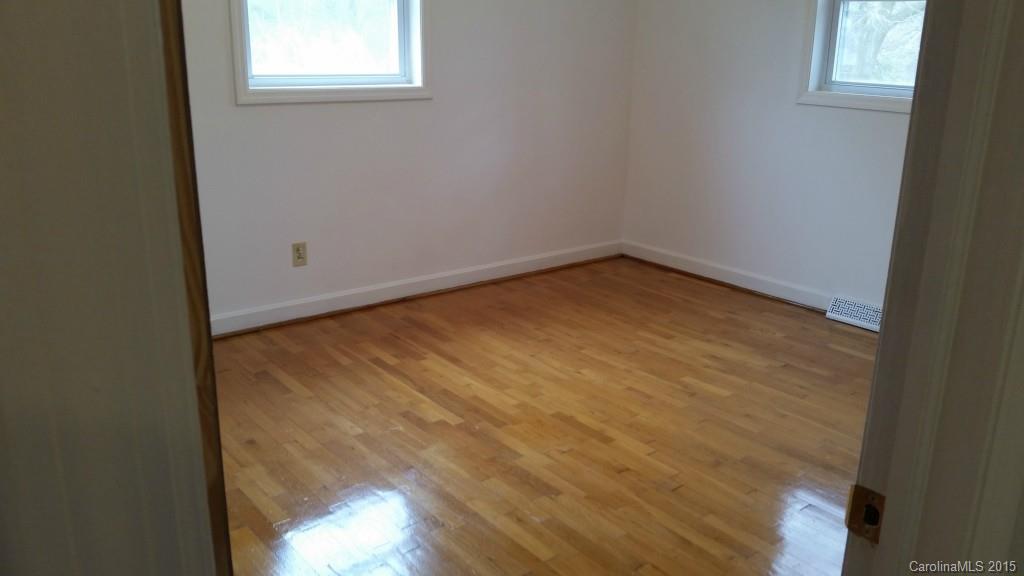 33 Kee Road Belmont, NC 28012 - Photo 4 of 20 Gallery Image 4