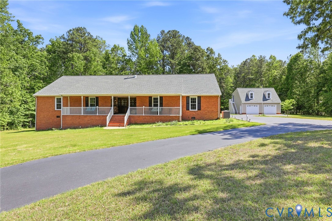 19001 Duval Road Moseley, VA 23120 - Photo 2 of 35