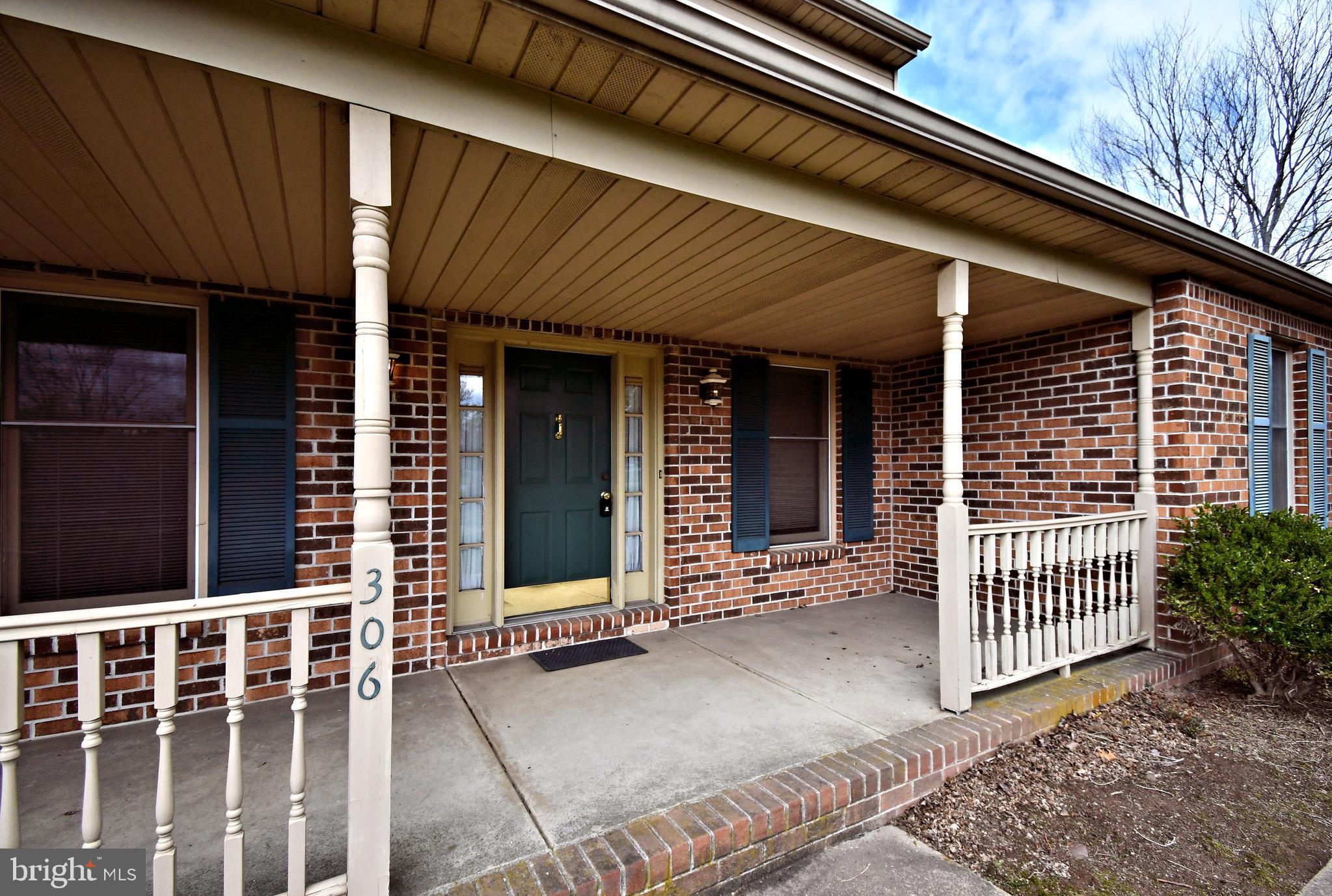 306 Sunny Ridge Road Gilbertsville, PA 19525 - Photo 4 of 57 Gallery Image 4
