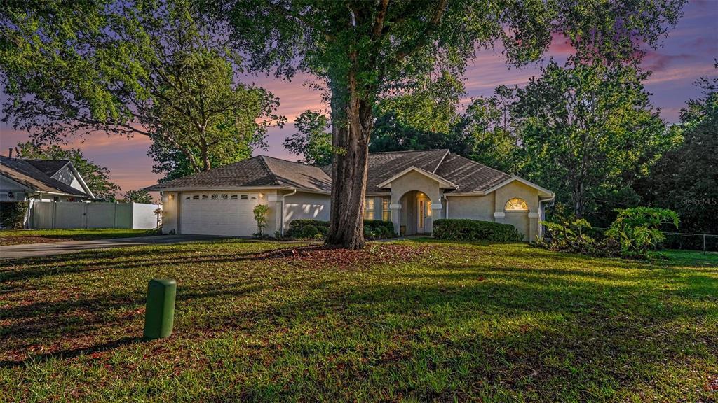 6607 Southeast 11th Loop Ocala, FL 34472 - Photo 2 of 40
