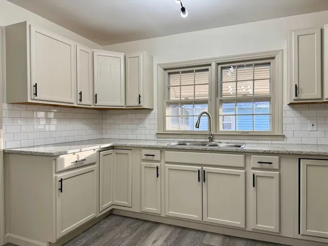 $1,295 | 1820 Tunnel Boulevard, Chattanooga, TN 37406