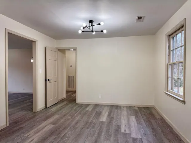 $1,295 | 1820 Tunnel Boulevard, Chattanooga, TN 37406