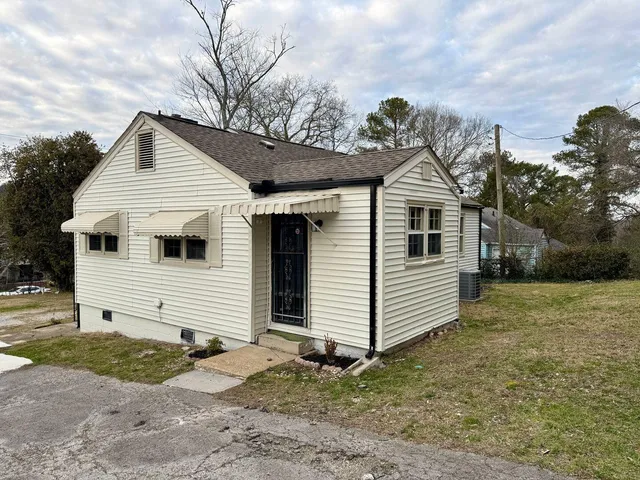 $1,295 | 1820 Tunnel Boulevard, Chattanooga, TN 37406