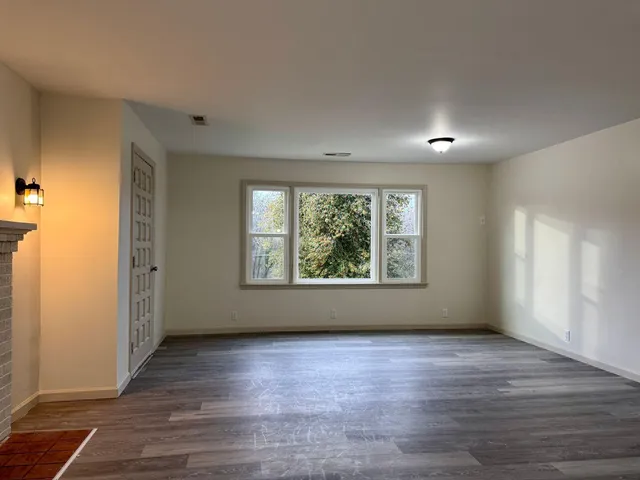 $1,295 | 1820 Tunnel Boulevard, Chattanooga, TN 37406