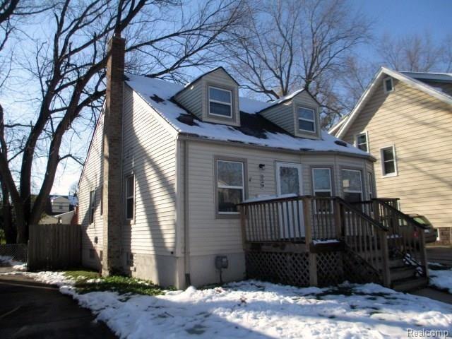 929 Princeton Road Berkley, MI 48072 - Photo 2 of 28 IMG_6365.JPG
