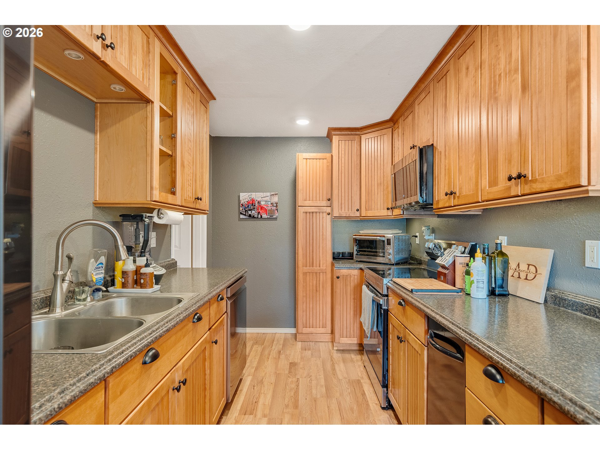 4005 Filbert Street Tillamook, OR 97141 - Photo 6 of 32