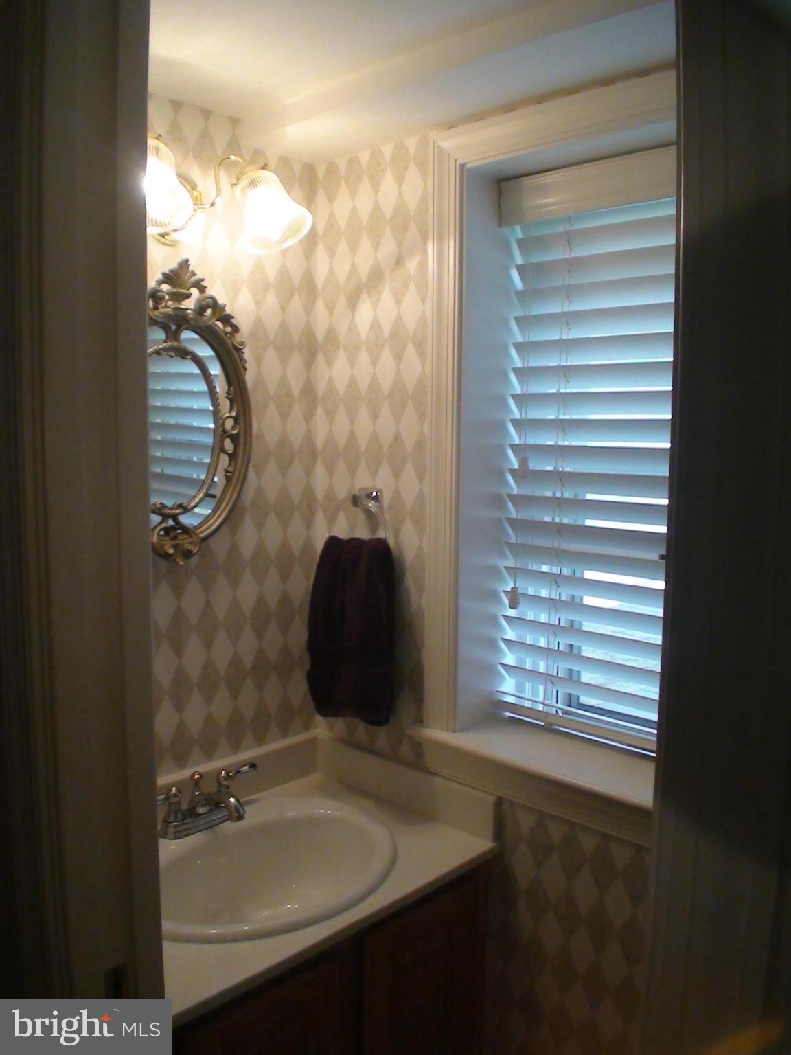 2115 Spencerville Road Spencerville, MD 20868 - Photo 24 of 30 Bath