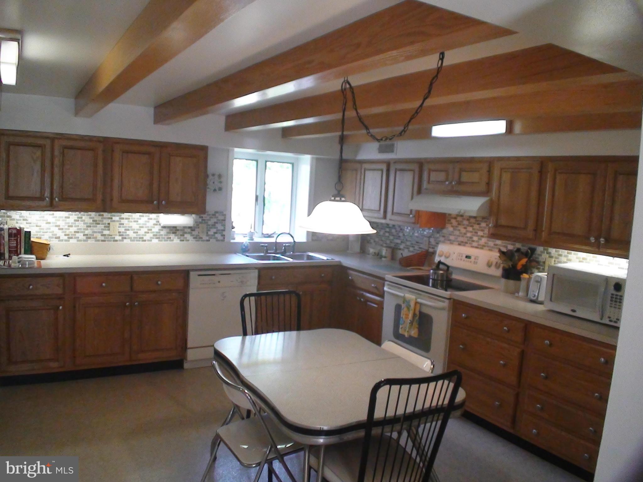 2115 Spencerville Road Spencerville, MD 20868 - Photo 7 of 30 Kitchen