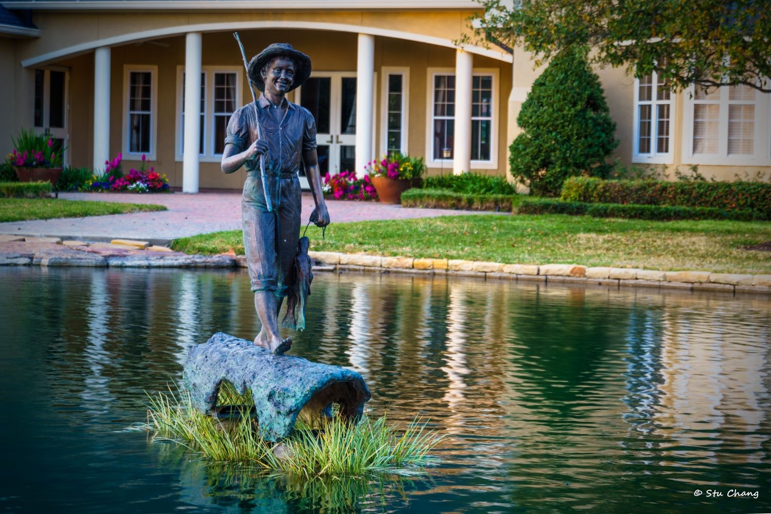 15434 Bay Tree Landing Cypress, TX 77429 - Photo 35 of 39 a front view of a house with garden