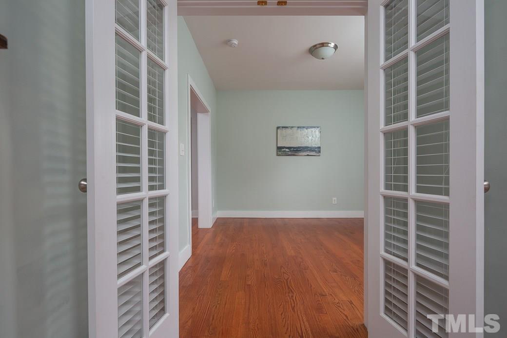 904 East Edenton Street Raleigh, NC 27601 - Photo 5 of 11 a view of a room with windows