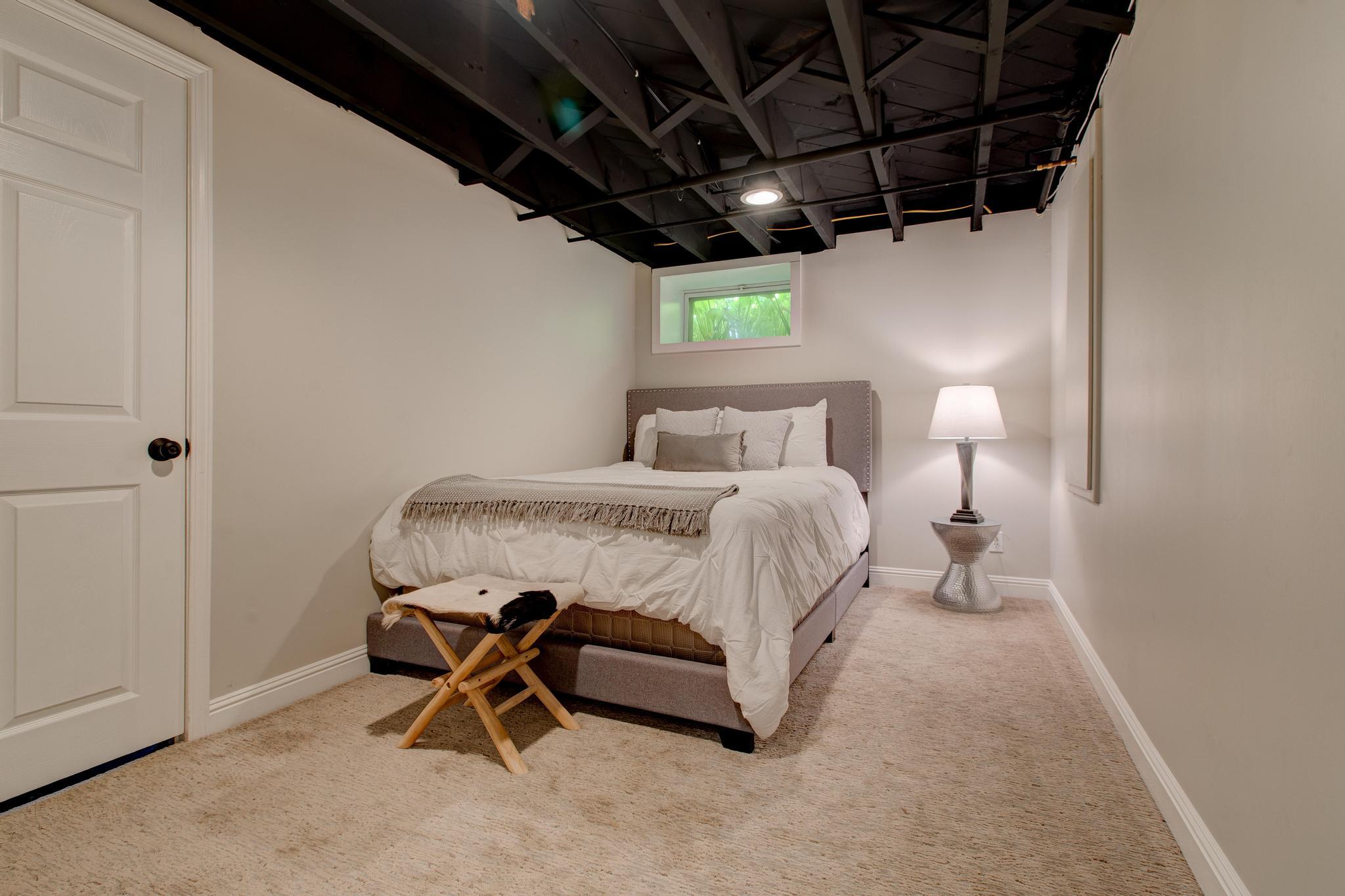 451 Hart Road Lexington, KY 40502 - Photo 32 of 44 33