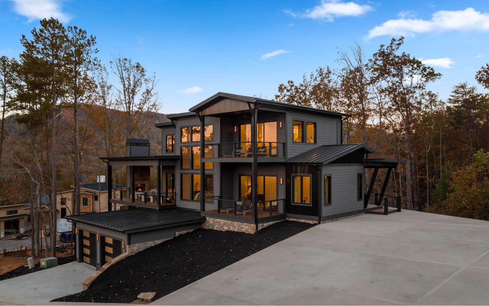 435 Deer Crest Road Blue Ridge, GA 30513 - Photo 2 of 74 Additional View