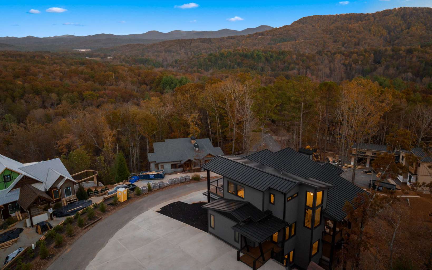 435 Deer Crest Road Blue Ridge, GA 30513 - Photo 8 of 74 Additional View