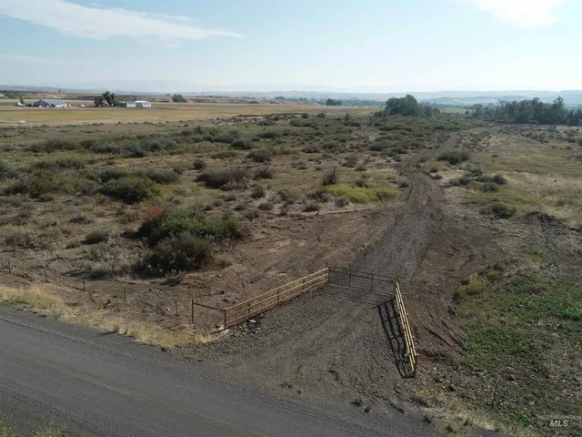 $325,000 | Tbd Tbd Sage Creek Road, Midvale, ID 83645