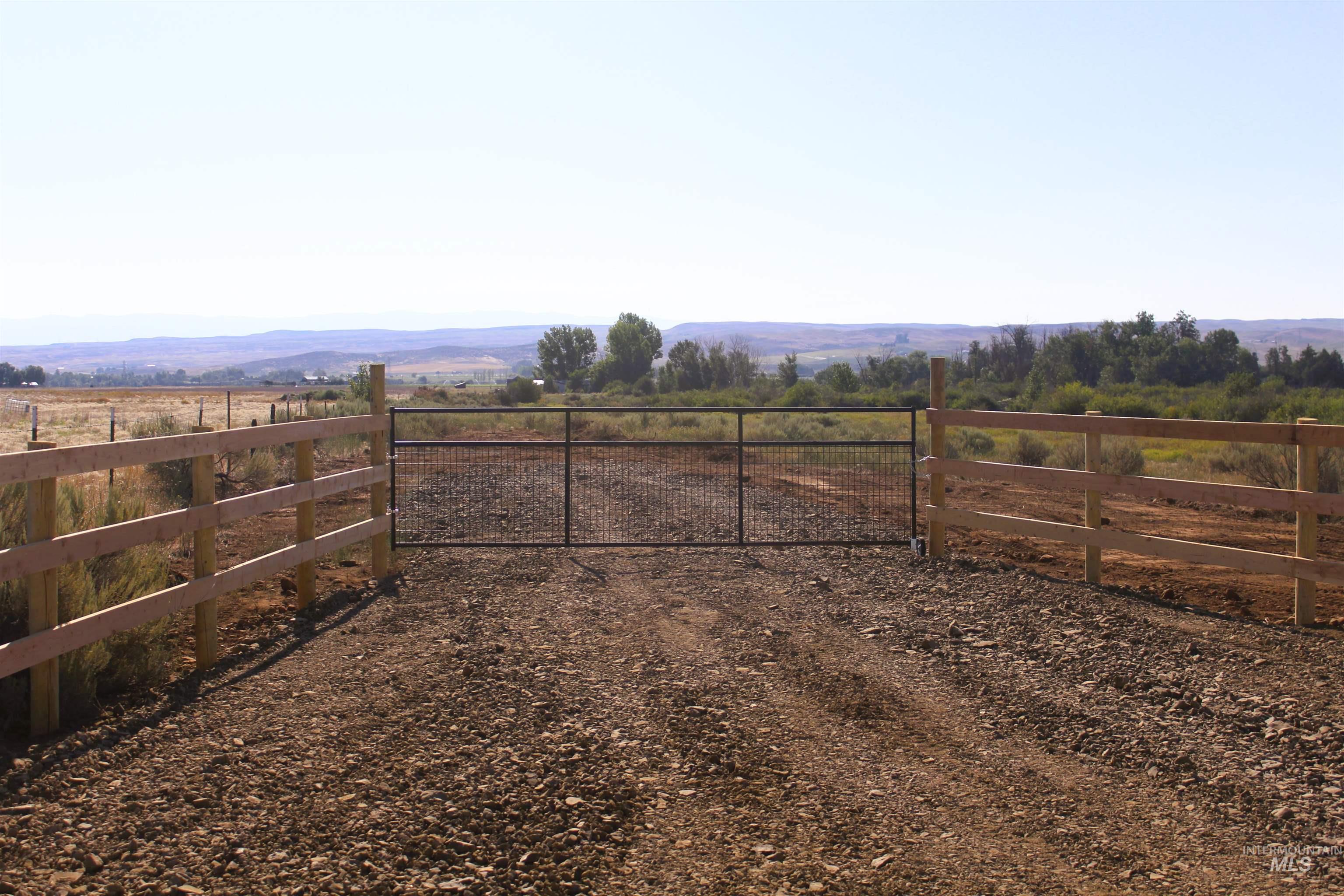 Tbd Tbd Sage Creek Road Midvale, ID 83645 - Photo 10 of 43 Gate with a view of countryside