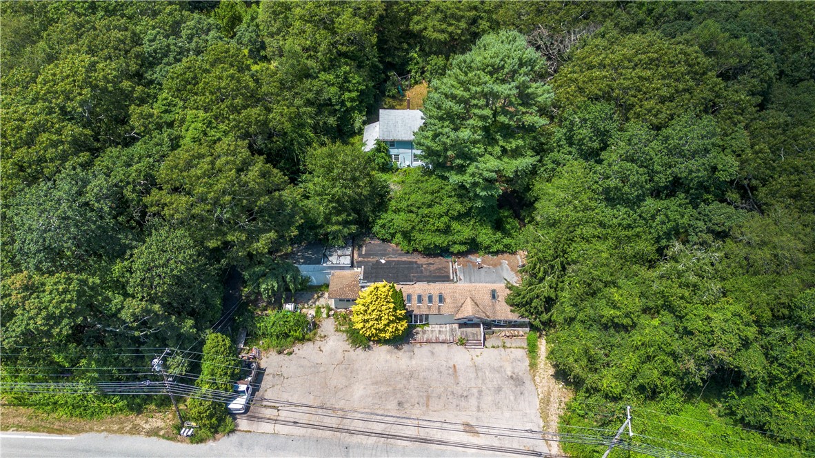 5259 Old Post Road Charlestown, RI 02813 - Photo 7 of 13