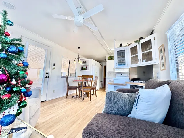 $249,900 | 111 South Greenfield Road, Unit 589, Mesa, AZ 85206