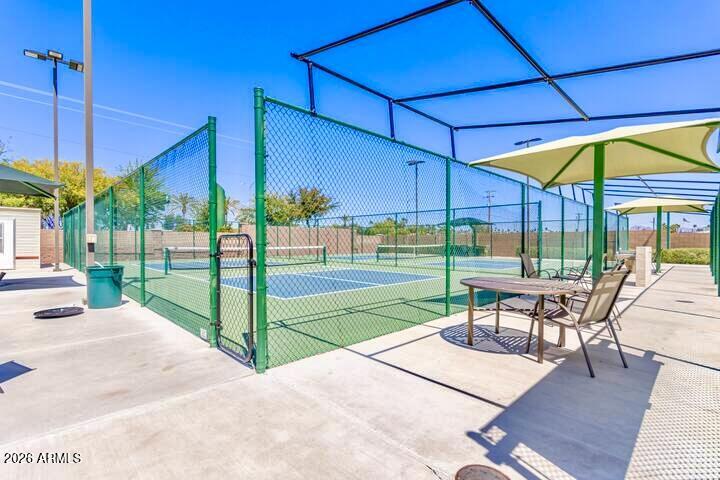 111 South Greenfield Road, Unit 589 Mesa, AZ 85206 - Photo 41 of 54 a view of a house with backyard and a patio