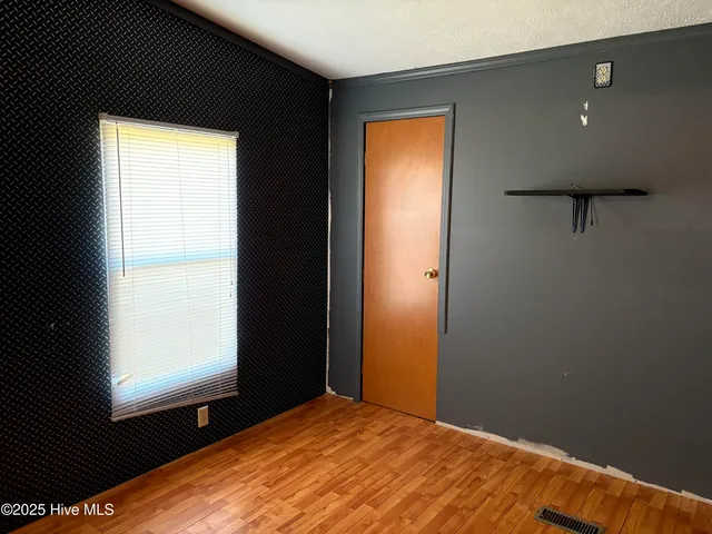 $180,000 | 5334 Highway 17, Washington, NC 27889