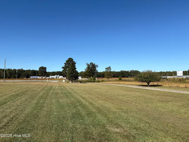 $180,000 | 5334 Highway 17, Washington, NC 27889