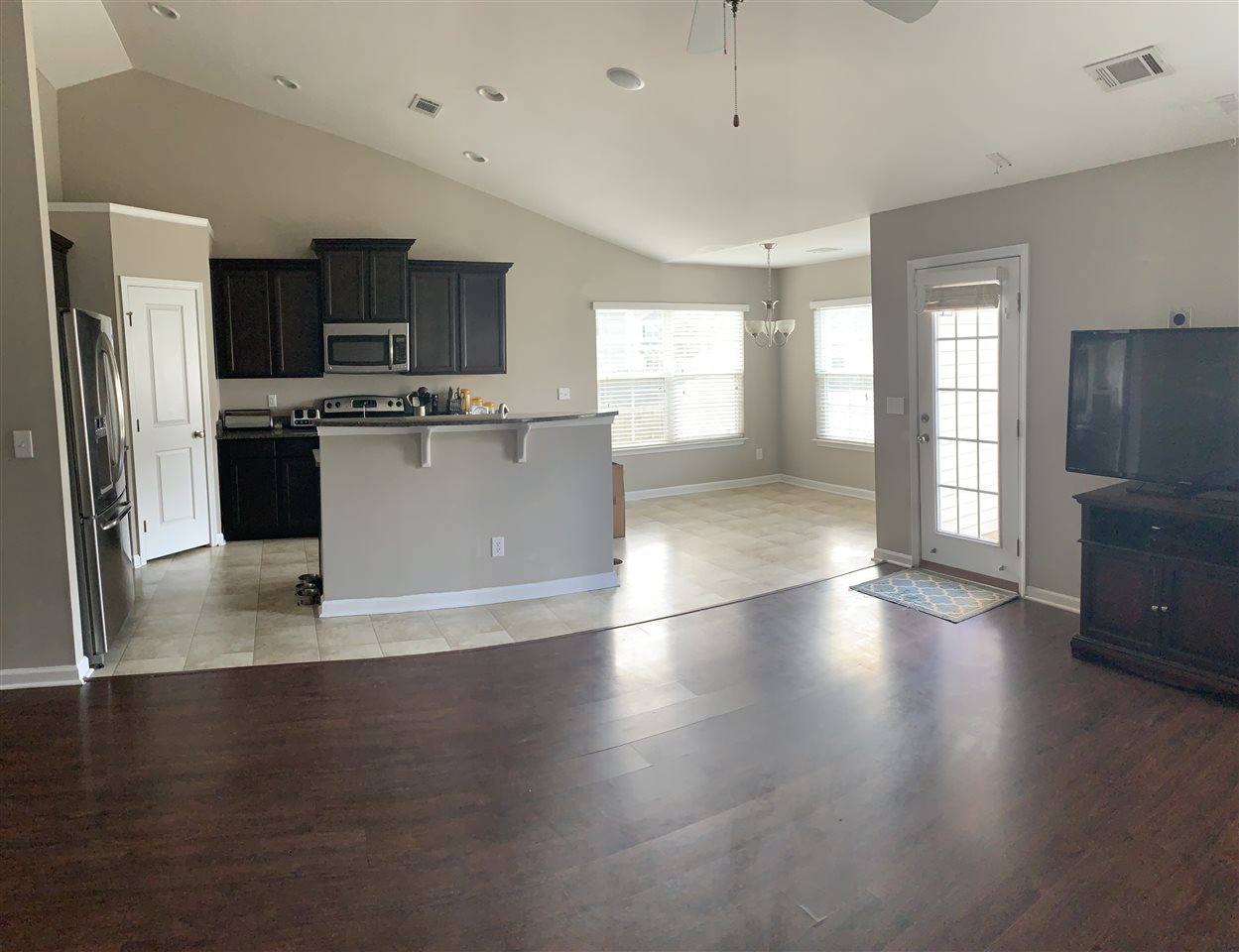 317 Lansdowne Street Duncan, SC 29334 - Photo 10 of 28 Gallery Image 10