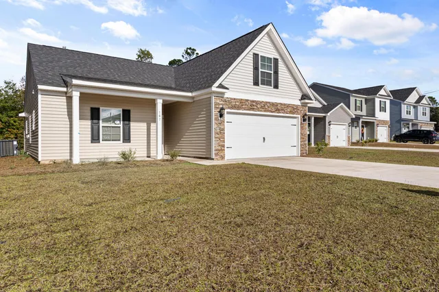 $273,900 | 167 Willow Bay Drive, Orangeburg, SC 29118
