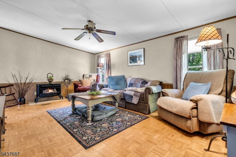 7 Post Belvidere, NJ 07823 - Photo 4 of 20