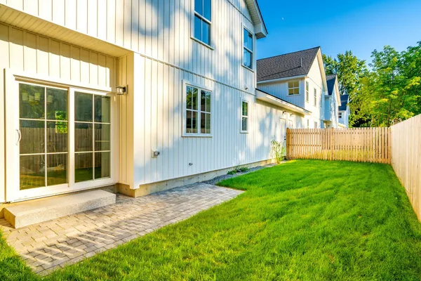 $450,000 | 17 Magnolia Lane, Unit 17, Gardiner, ME 04345