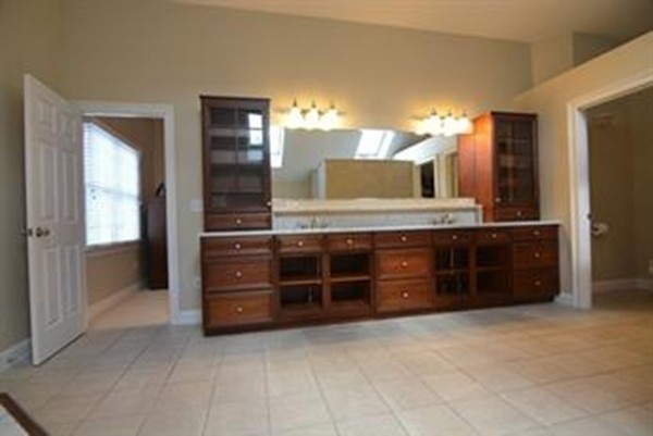 6 Mendon Road Sutton, MA 01590 - Photo 15 of 22