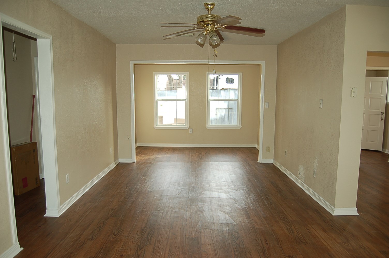 7304 Kinney Street Houston, TX 77087 - Photo 8 of 20
