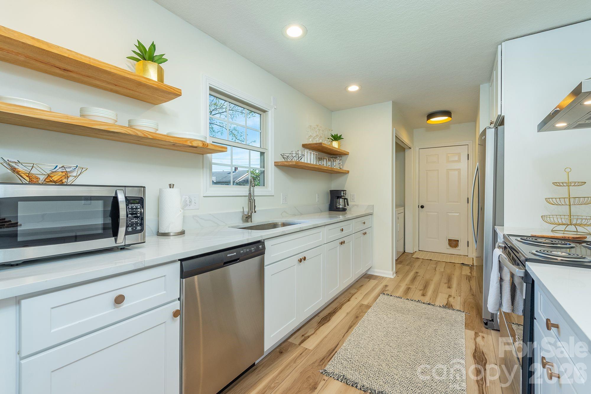 18 Garrison Road Weaverville, NC 28787 - Photo 4 of 42