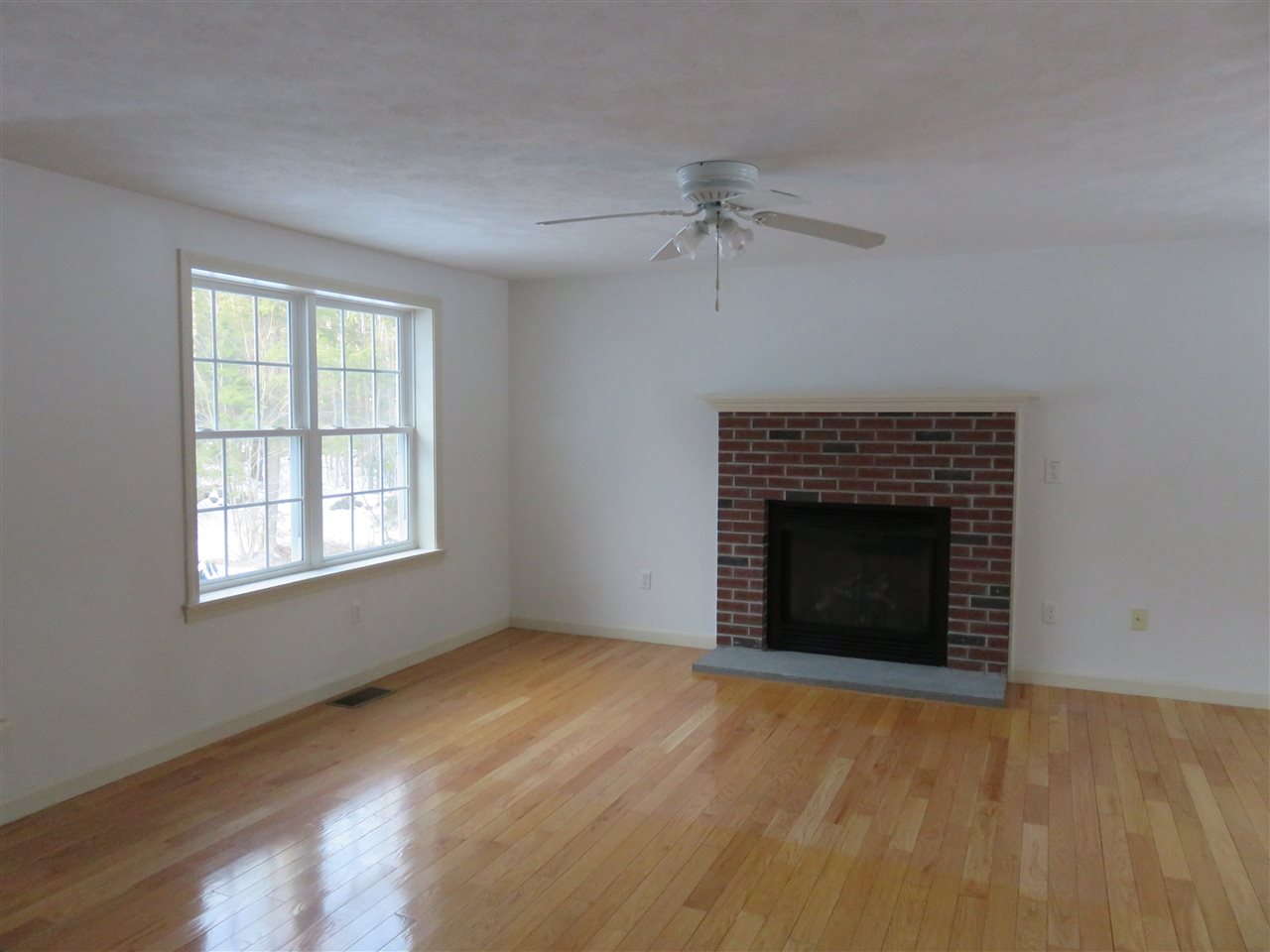 112 Butterfield Road Rindge, NH 03461 - Photo 5 of 29