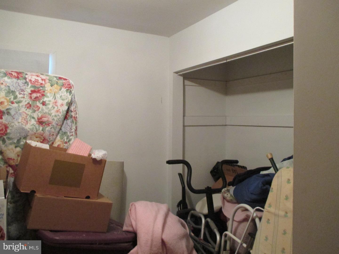 4 Cove Road Penns Grove, NJ 08069 - Photo 12 of 24 Gallery Image 12