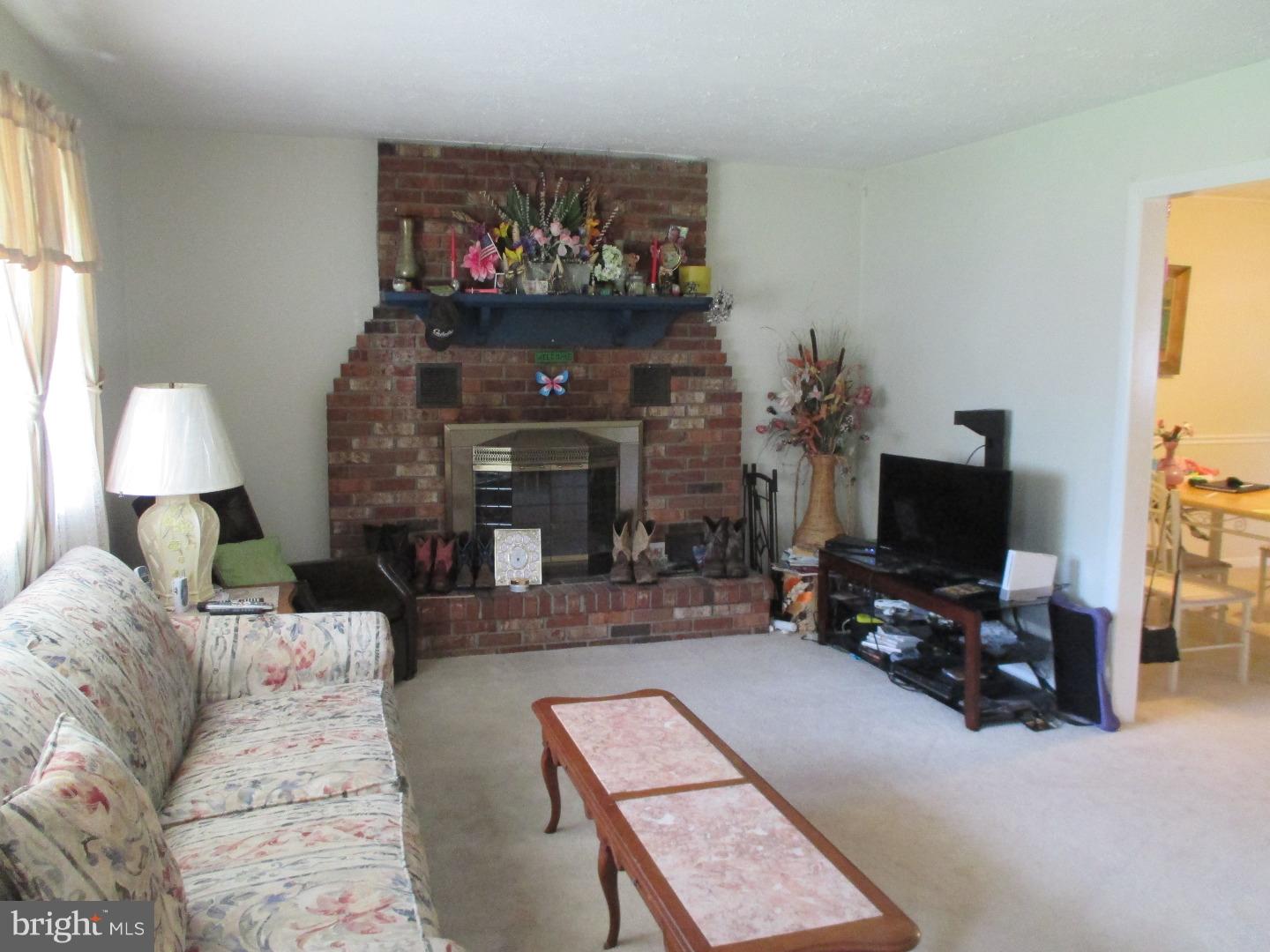 4 Cove Road Penns Grove, NJ 08069 - Photo 5 of 24 Gallery Image 5