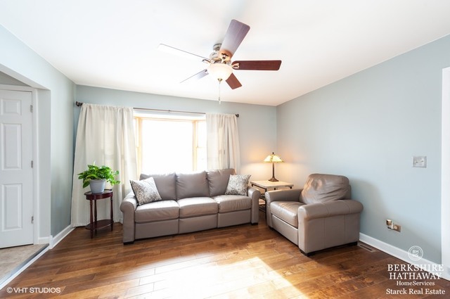 34 Tremont Road Fox Lake, IL 60020 - Photo 5 of 10 Gallery Image 5