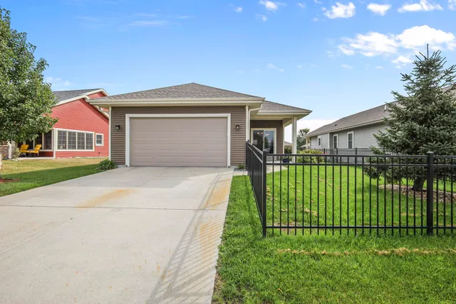 $549,500 | 1263 Jacob Drive, Prairie du Sac, WI 53578