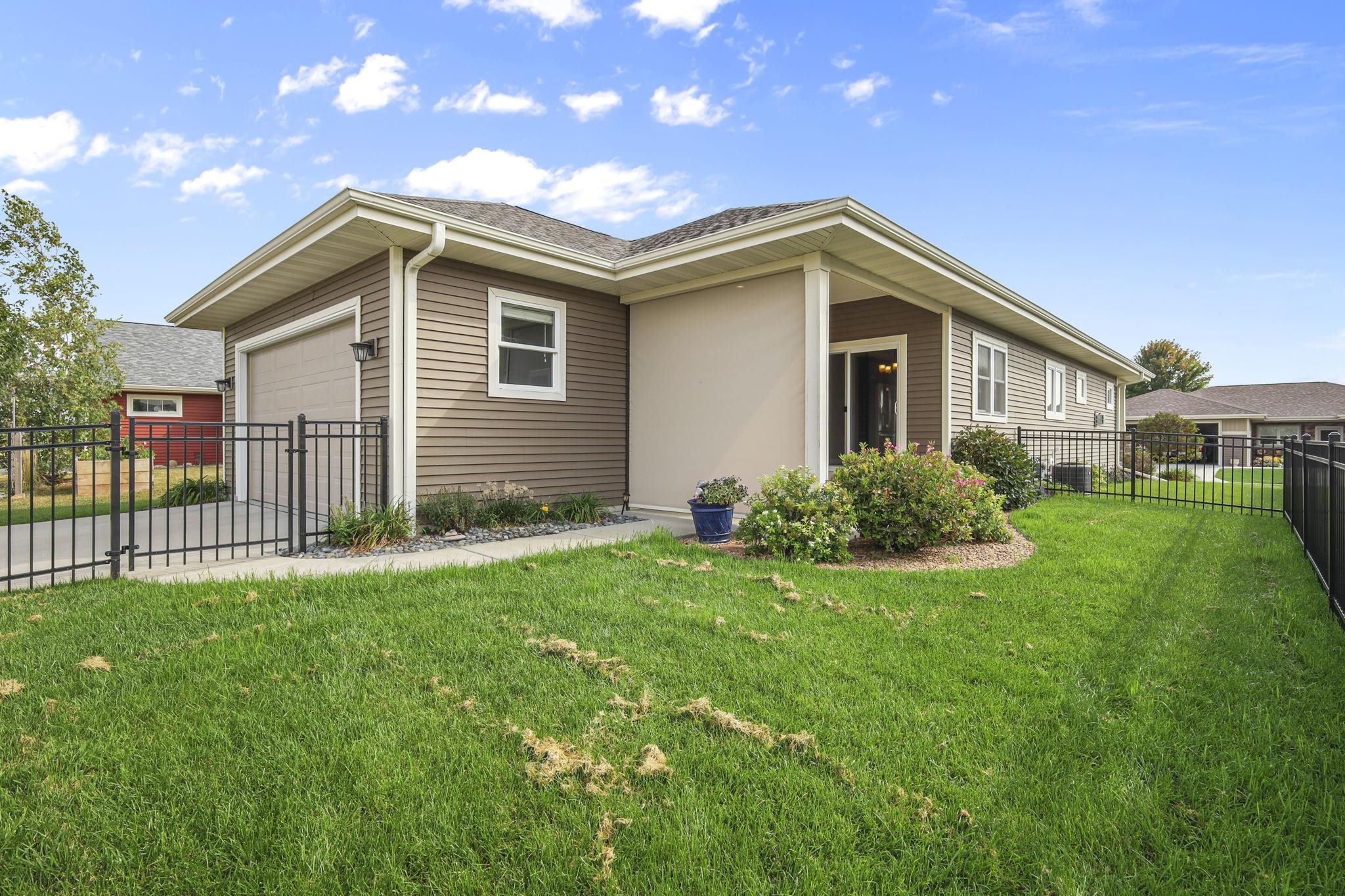 1263 Jacob Drive Prairie du Sac, WI 53578 - Photo 8 of 43
