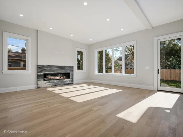 $2,499,000 | 1917 Washington Avenue, Wilmette, IL 60091