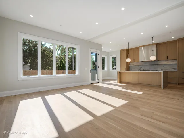 $2,499,000 | 1917 Washington Avenue, Wilmette, IL 60091