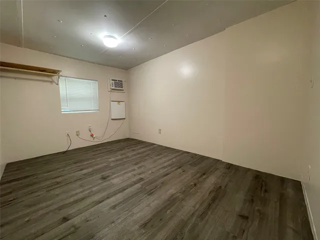 $800 | 110 20th Street, Unit A, San Leon, TX 77539