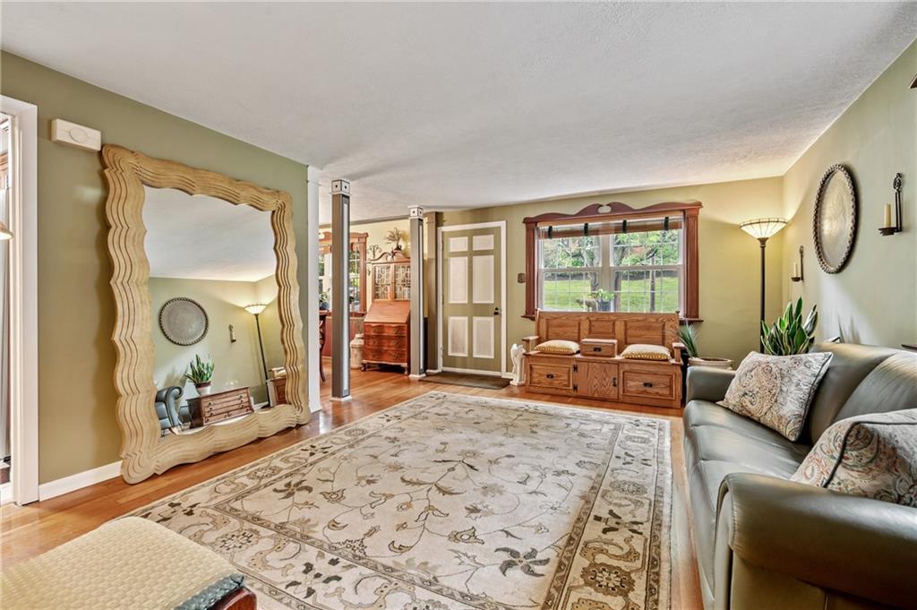 130 Spring Grove Road Pittsburgh, PA 15235 - Photo 13 of 25 Gallery Image 13