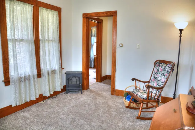 $89,500 | 3010 West Jackson Street, Macomb, IL 61455