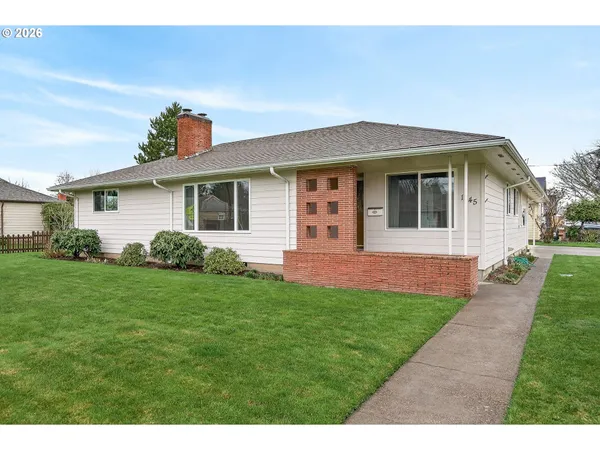 $489,000 | 1345 Northeast 9th Street, McMinnville, OR 97128