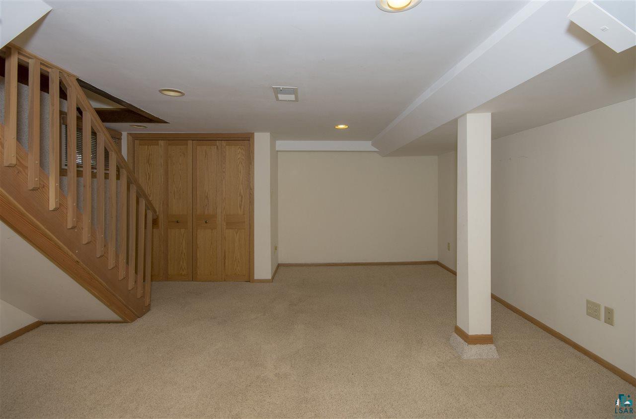 1923 West Kent Road Duluth, MN 55812 - Photo 11 of 18 Gallery Image 11